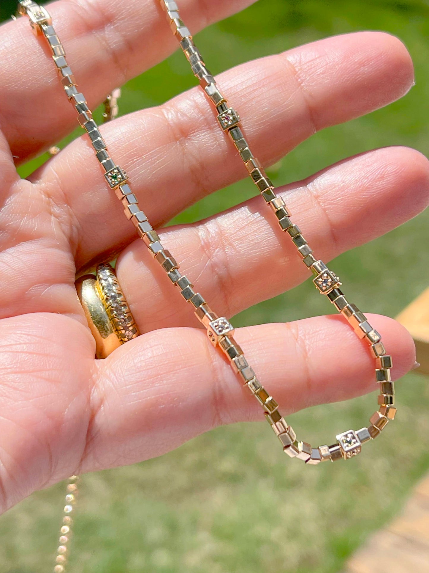 Golden straws necklace