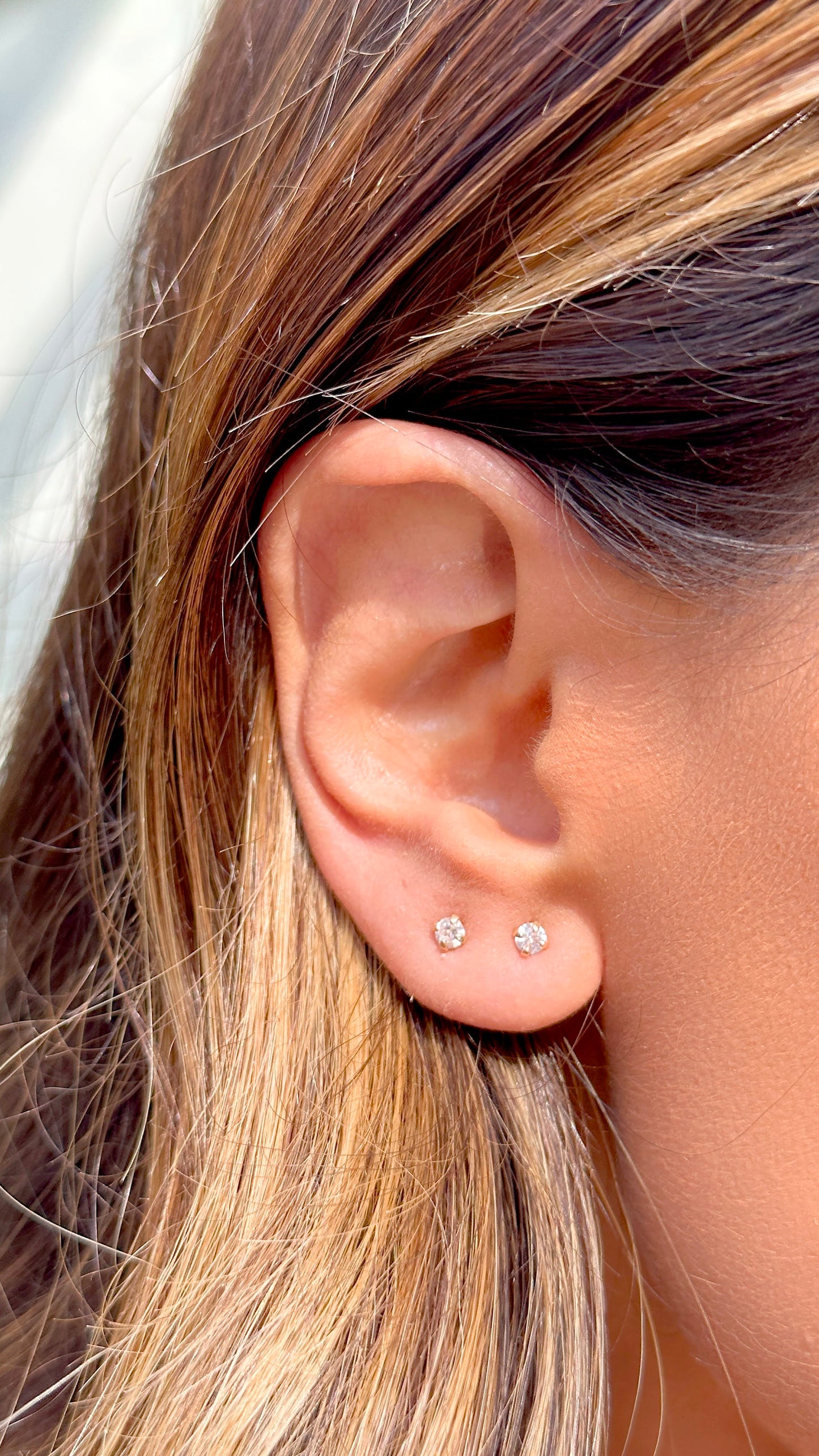 Solitaire earrings in 18k gold plating 3MM, 5MM, 7MM