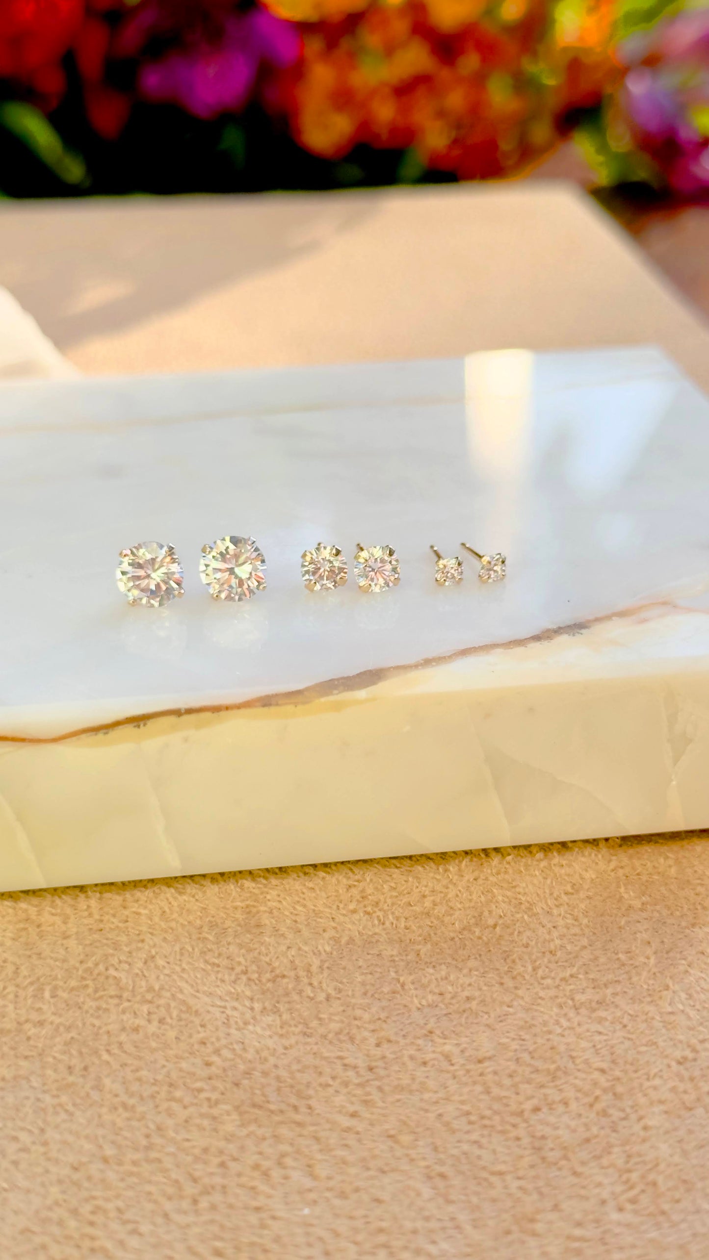 Solitaire earrings in 18k gold plating 3MM, 5MM, 7MM