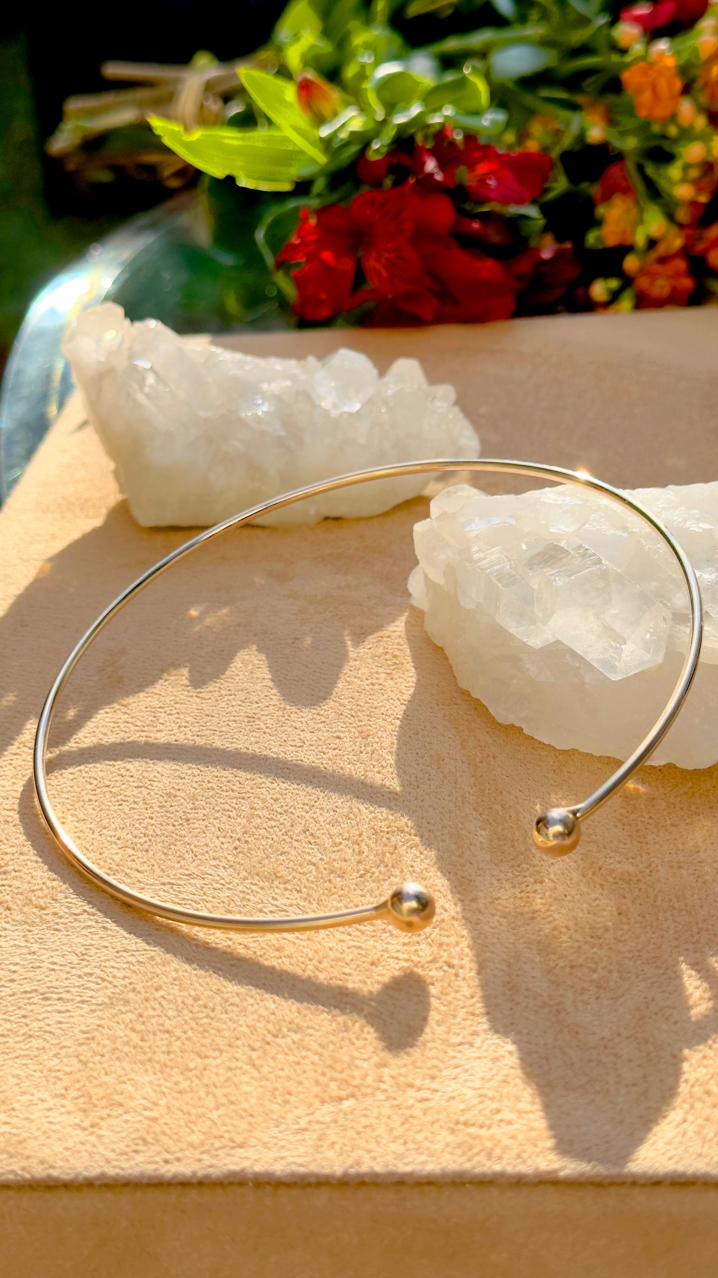 Hard Open Circlet Necklace