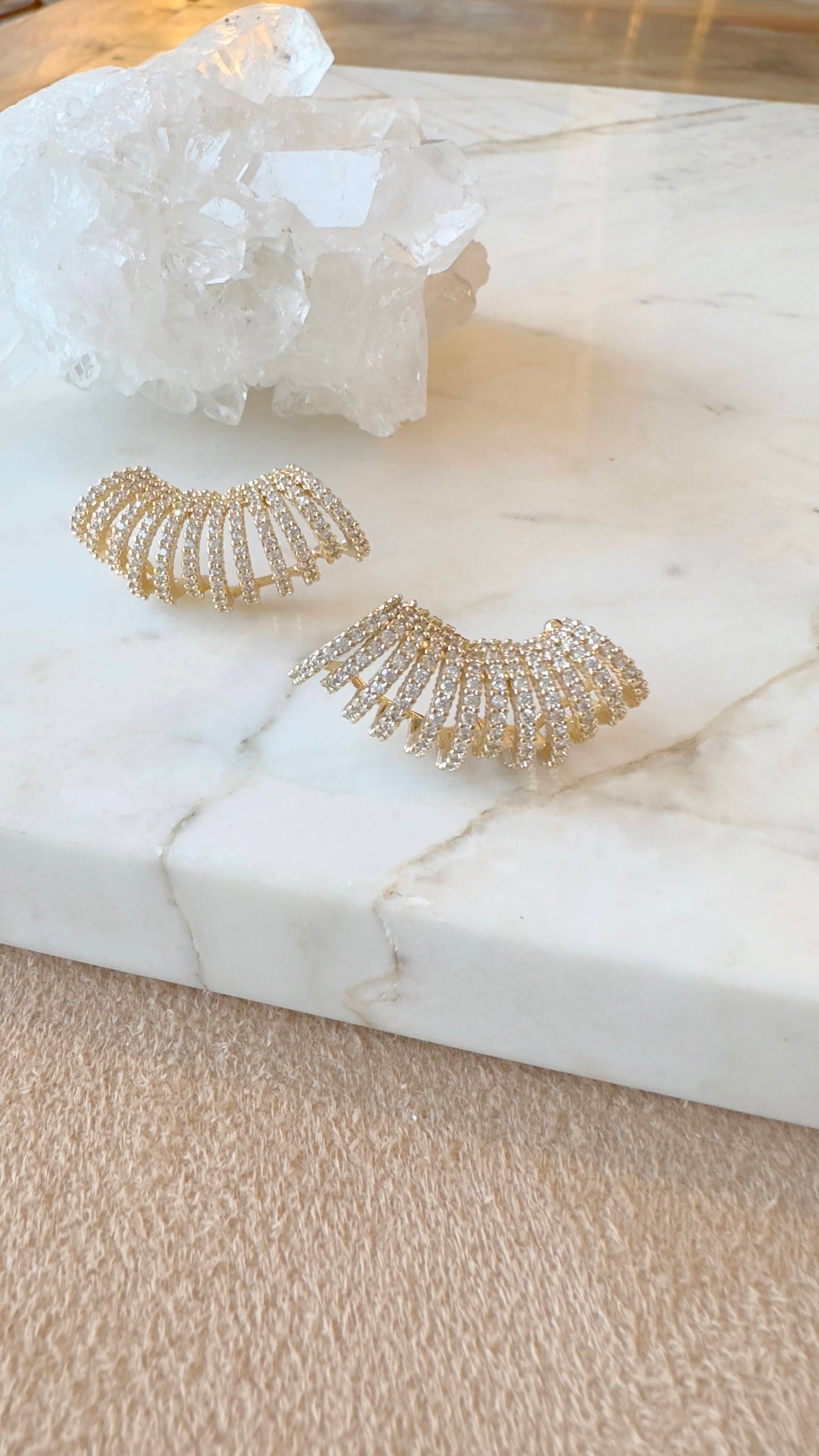 Glamurous wave in 18k gold plating