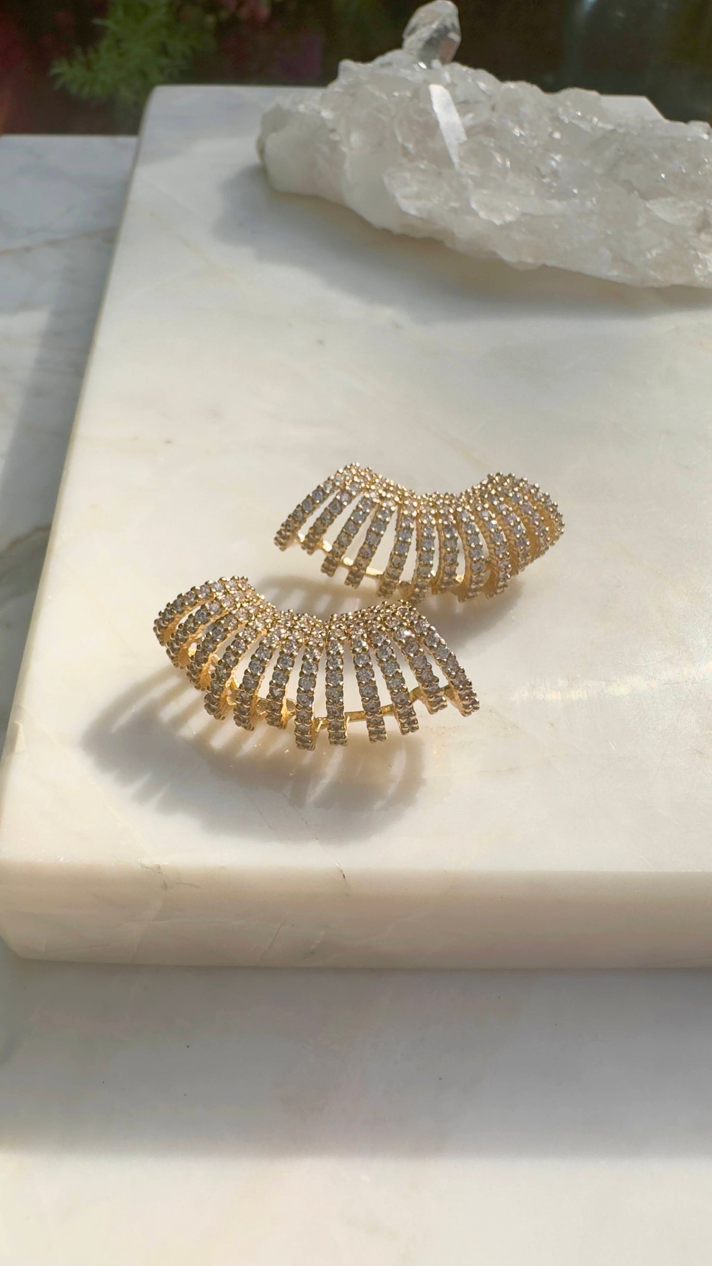 Glamurous wave in 18k gold plating