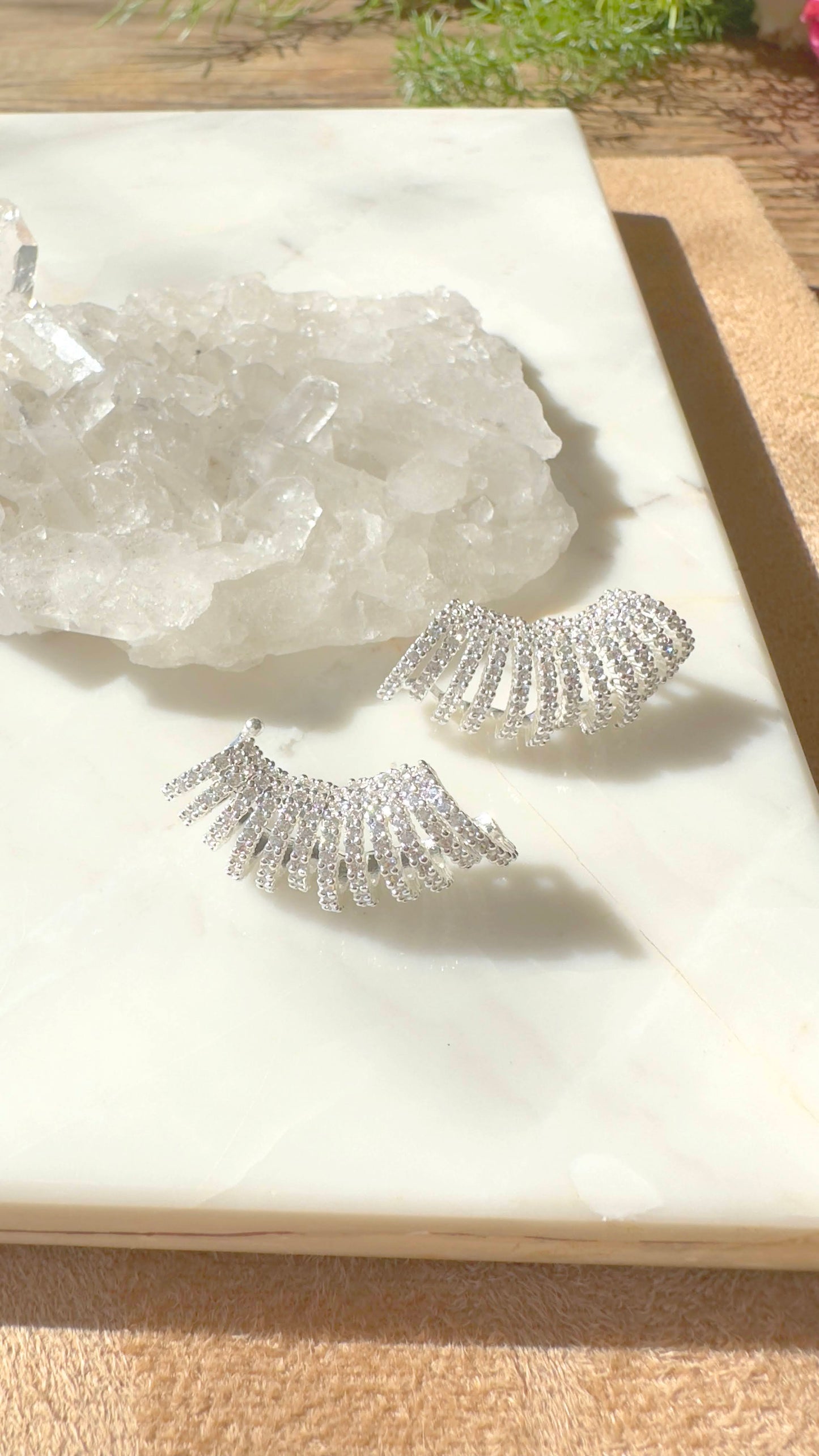 Glamorous Waves in silver