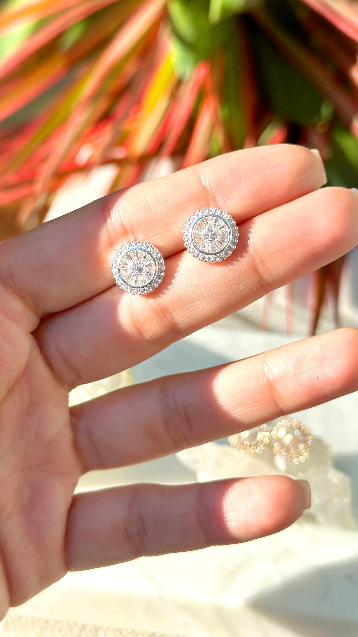 925 sterling silver "pizza" small earring with white cubic zirconia