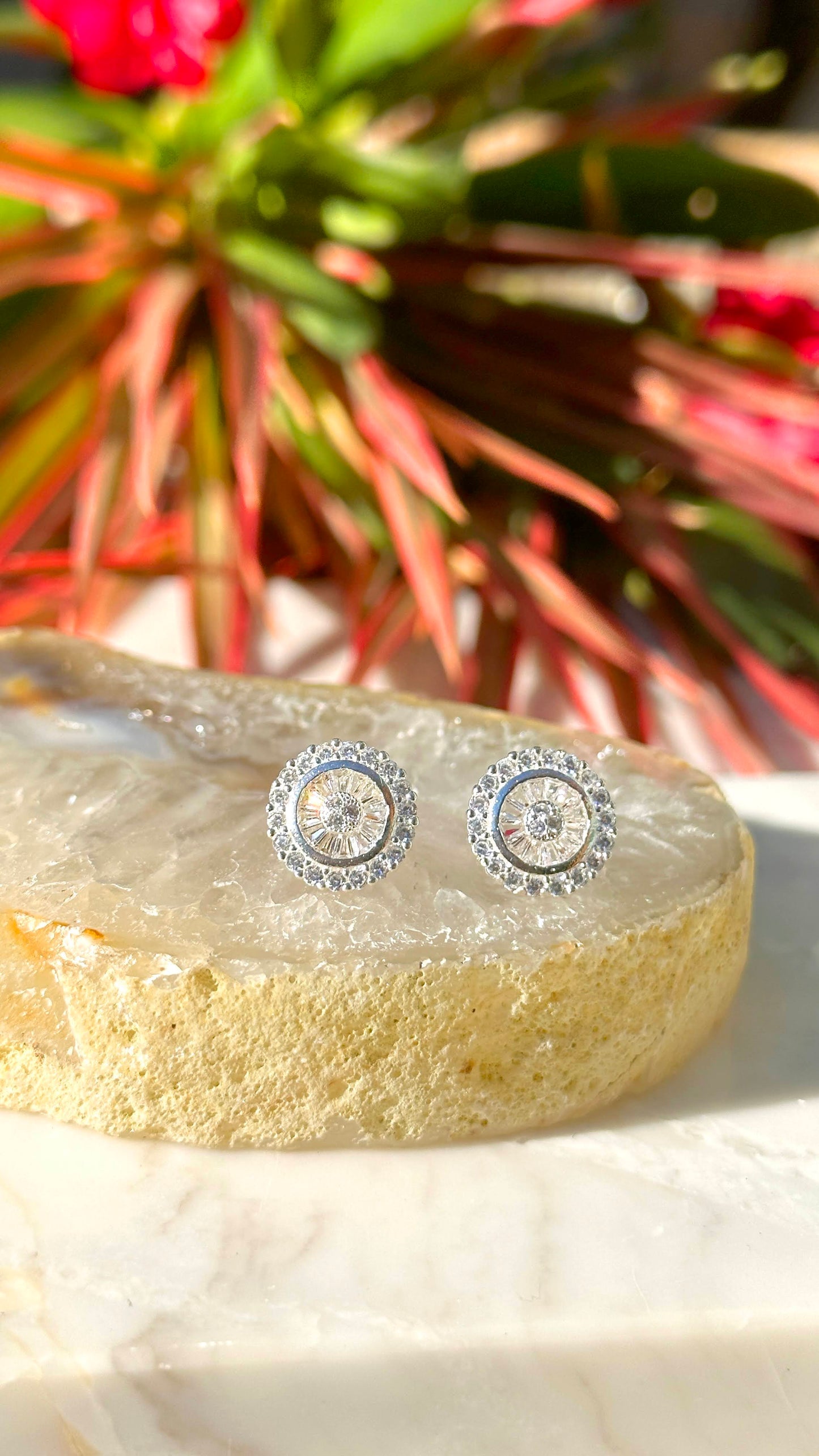 925 sterling silver "pizza" small earring with white cubic zirconia