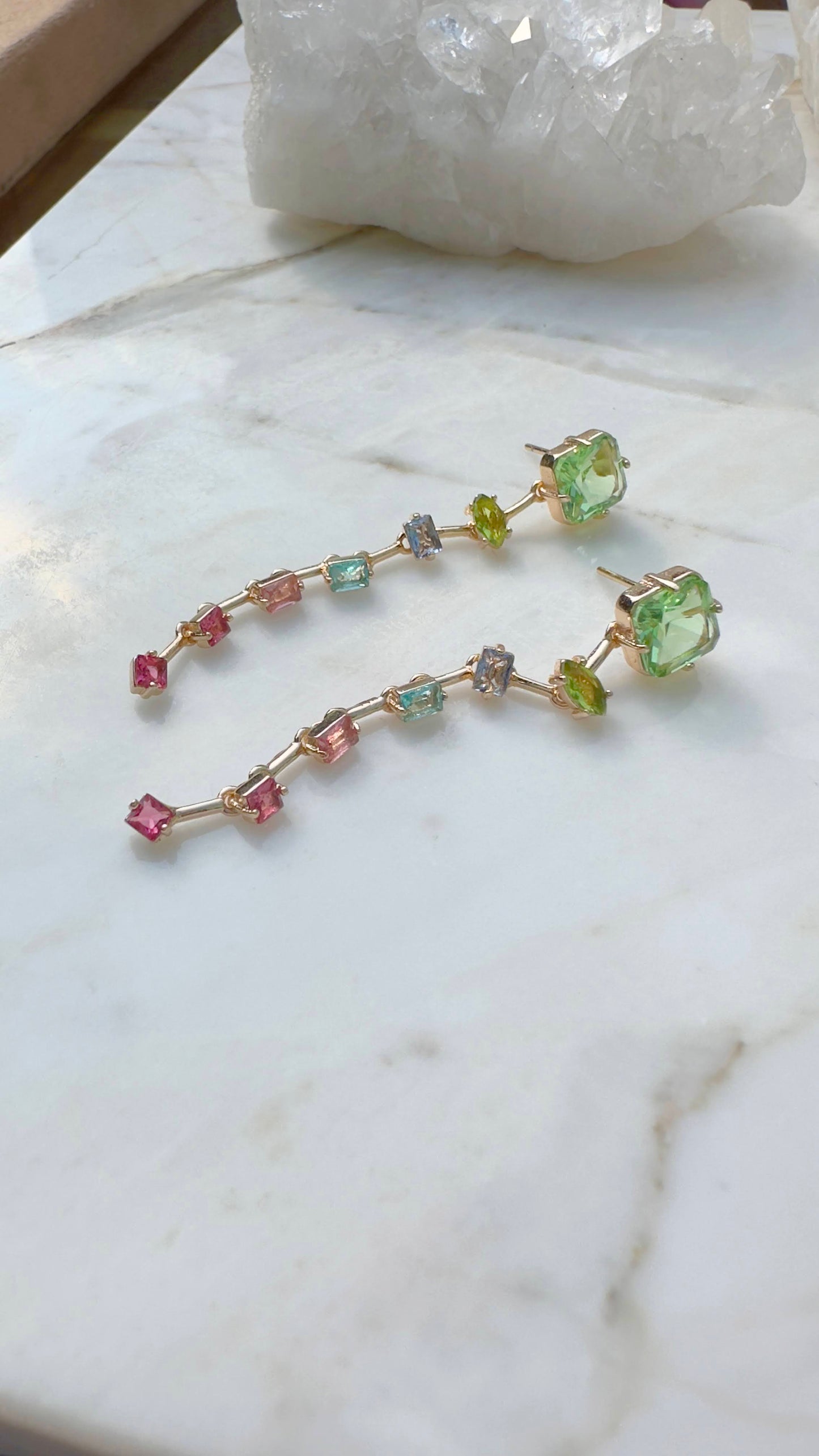 18K gold plated green amethyst crystal earring with colorful crystals pendant