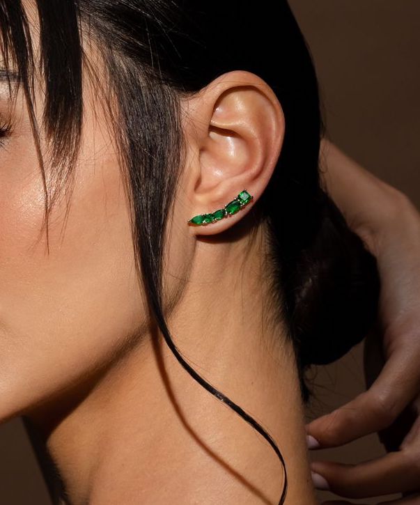 Green zirconia ear cuff "shapes" earring in white rhodium plating