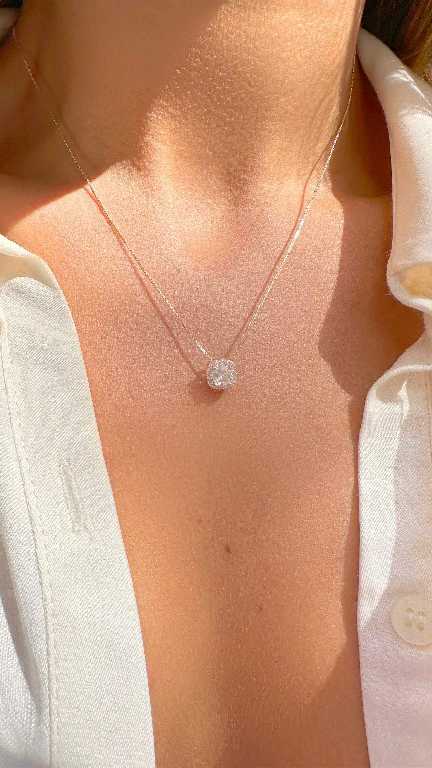 Princess set necklace and earrings 18k gold plated and zirconia