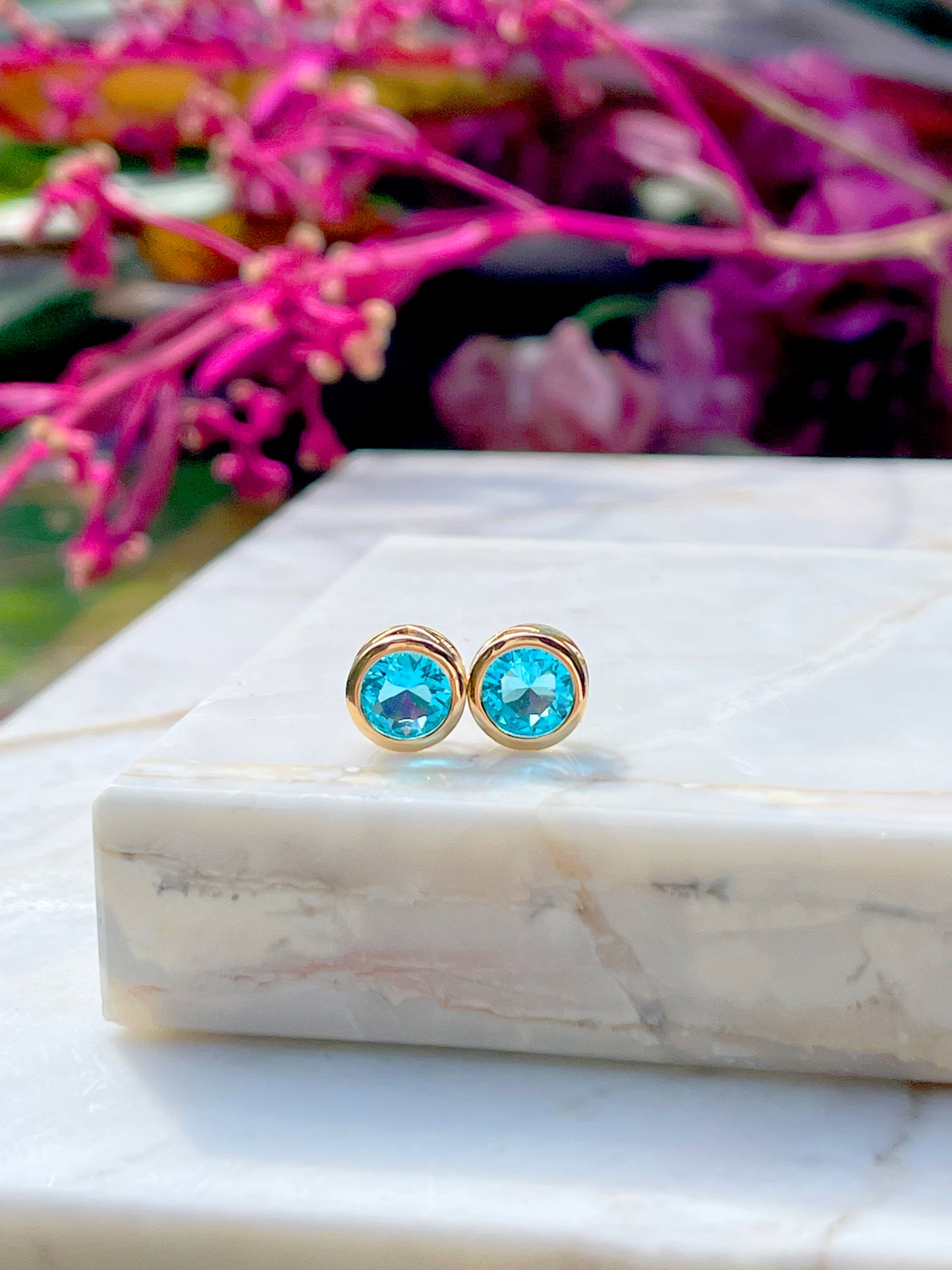 Round Topaz earrings