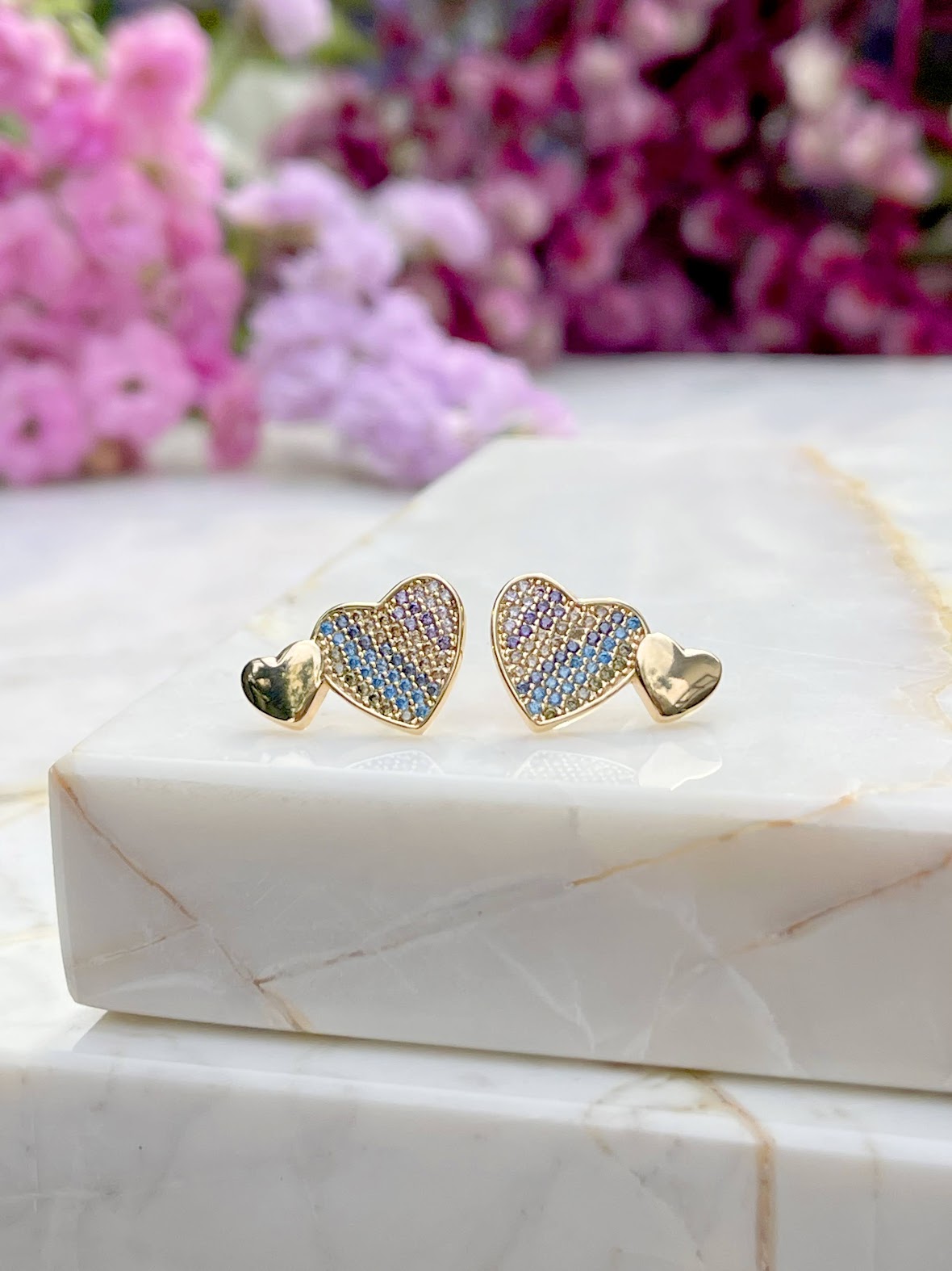 Double heart earrings with colored zirconia