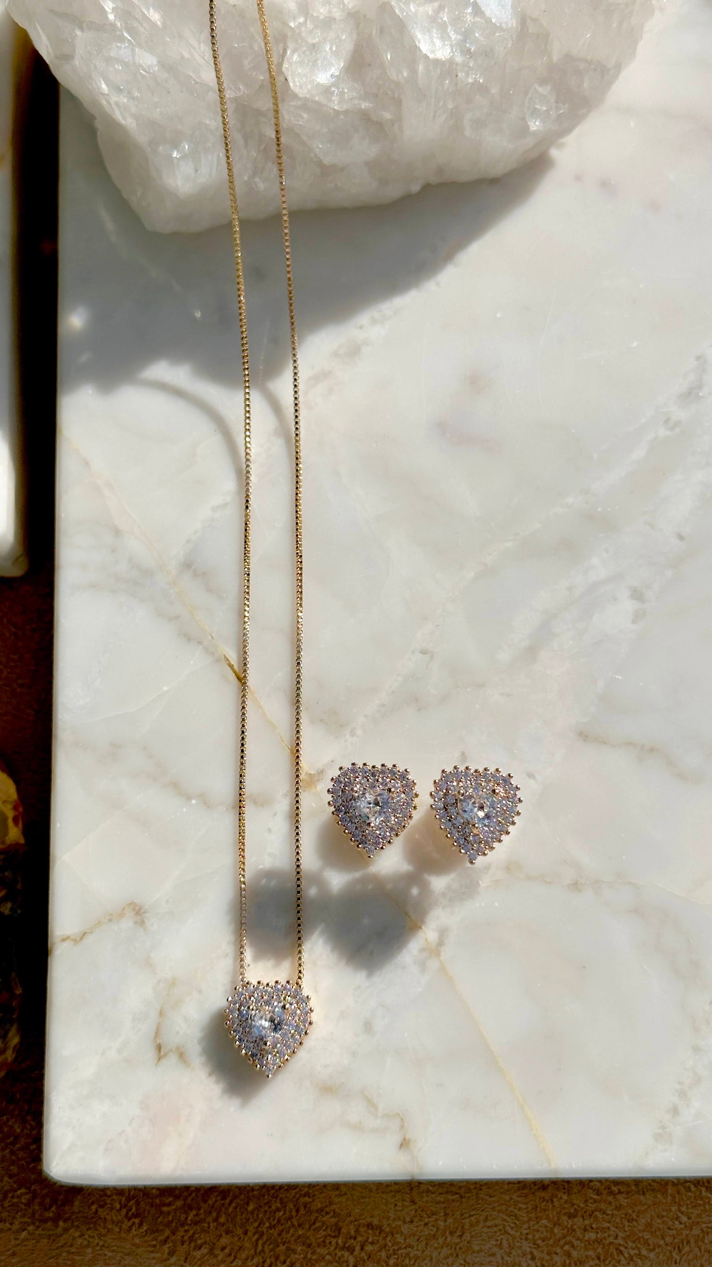 18K gold plated heart shapped set with white CZ (necklace + earrings)