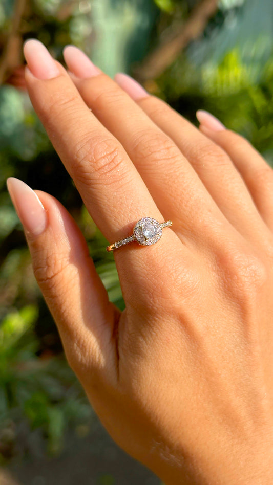 Solitary Stone with White Zirconia Rings