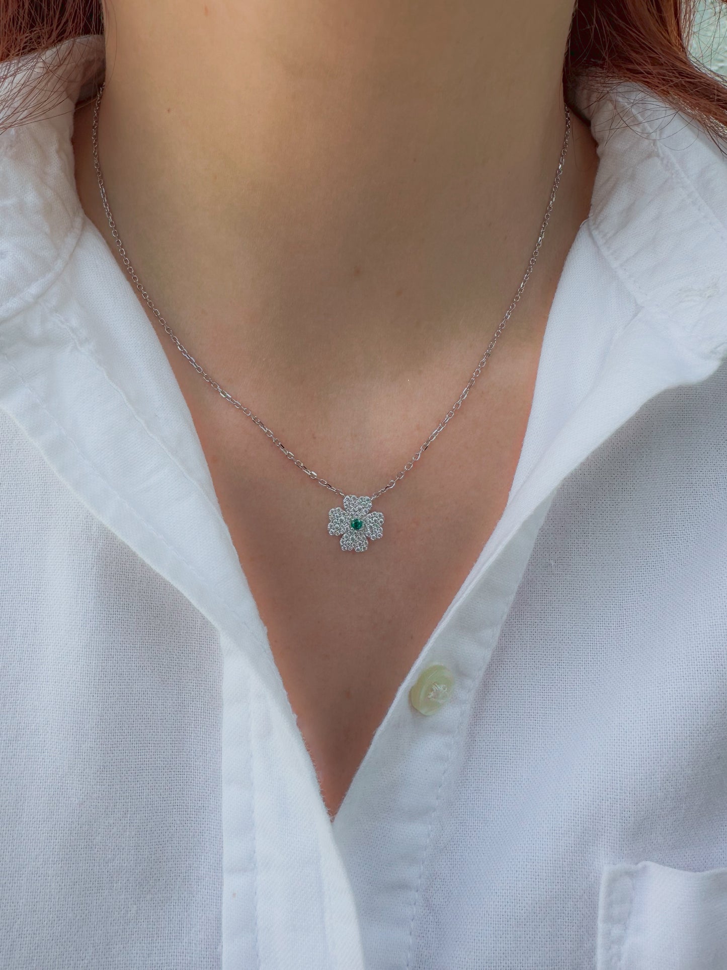Flower Necklace with Green Zirconia 925 Sterling Silver