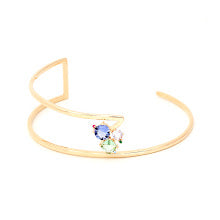 Adjustable bracelet with colorful crystals