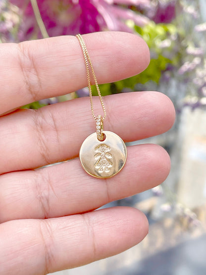 18K gold plated necklace with girl shaped medal