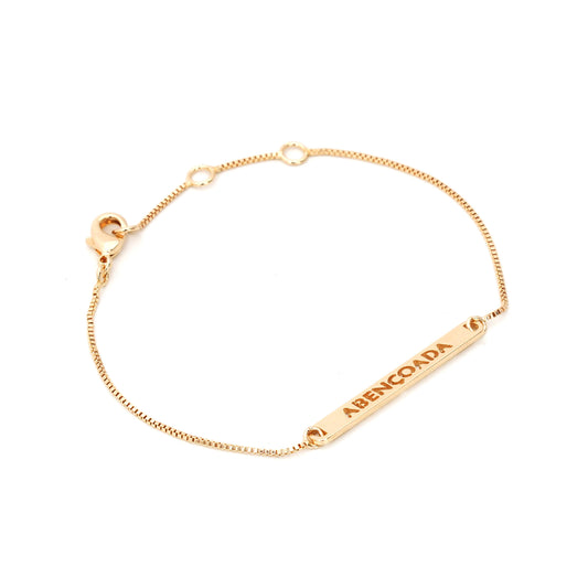 "Blessed" medal bracelet in 18K gold