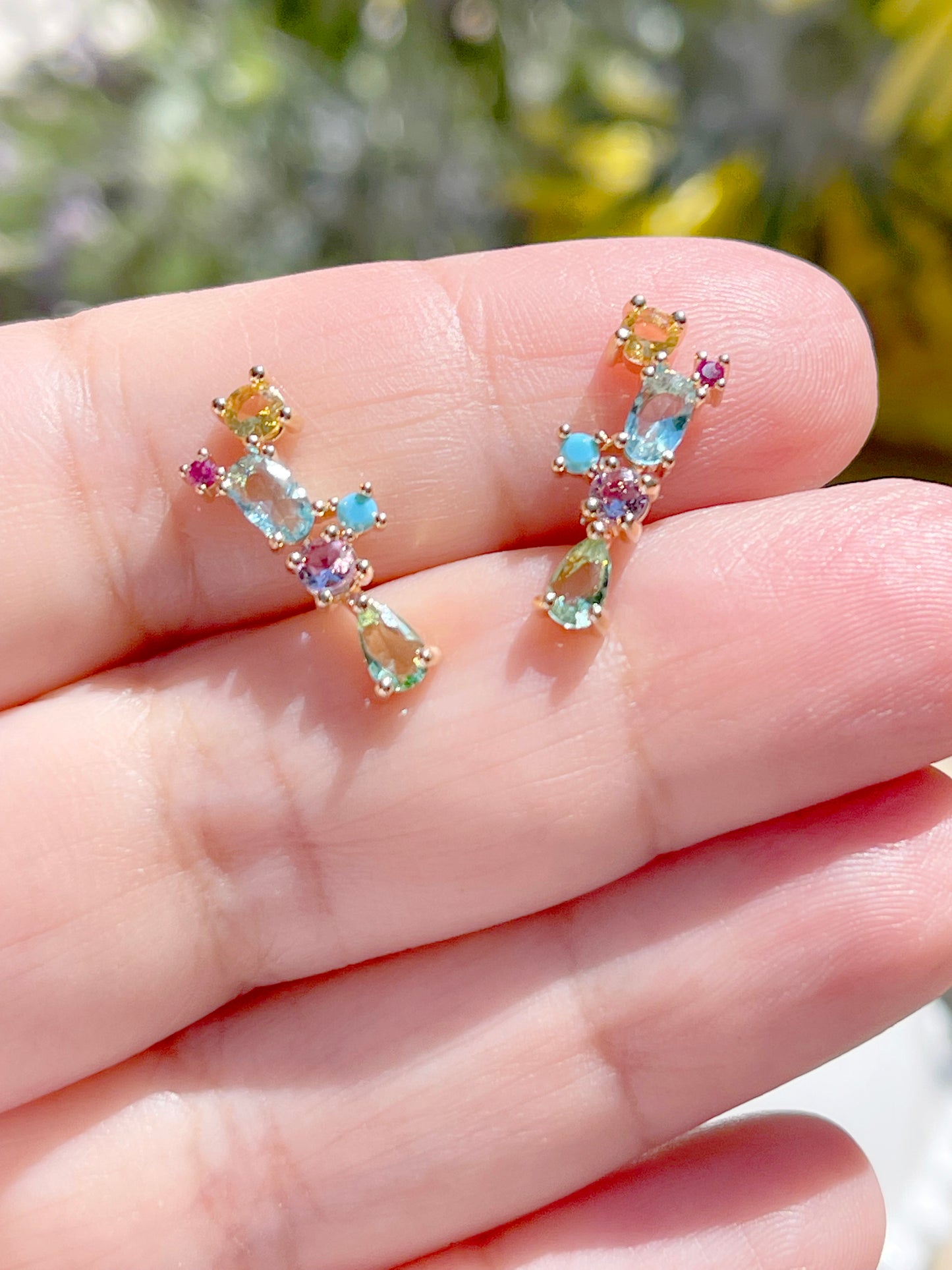 Colorful crystals earring